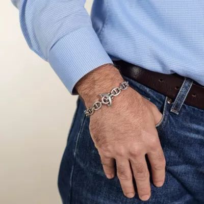 Anchor Chain Link Bracelet in Sterling Silver - Image 3